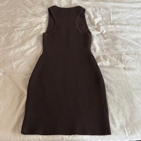 Aritzia Dress - Picture 4 of 5